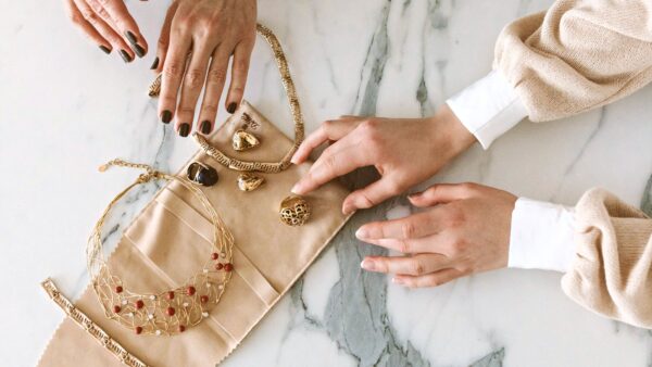 Biżuteria a stylizacja